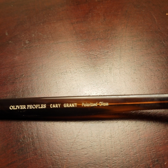 Oliver Peoples Cary Grant Tortoise Shell Polarized Sunglass - Picture 8 of 11